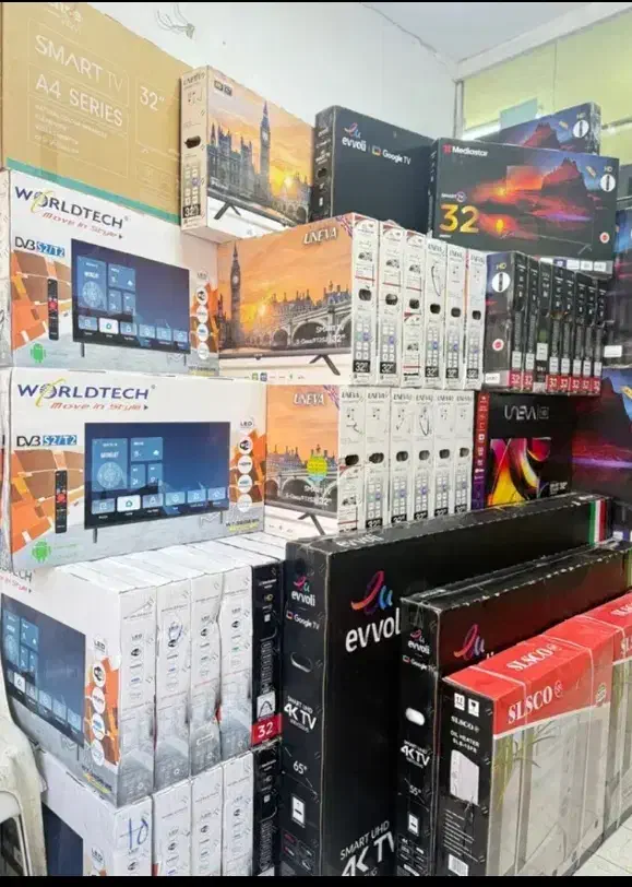 پخش تلویزیون 43 و 50اینچ فورکی عمده وتک|تلویزیون و پروژکتور|کرمان, |دیوار