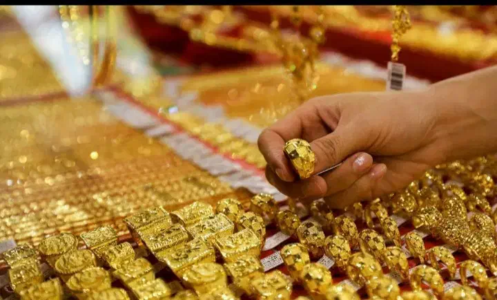 پرداخت وام آسان فوری برای روزهای سخت با ضمانت طلا|خدمات مالی، حسابداری، بیمه|کازرون, |دیوار