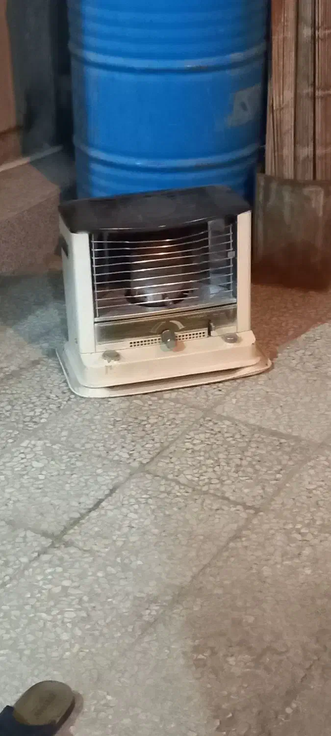 دو عدد باک تیوست با یک عدد چراغ|بخاری، هیتر، شومینه|زابل, |دیوار