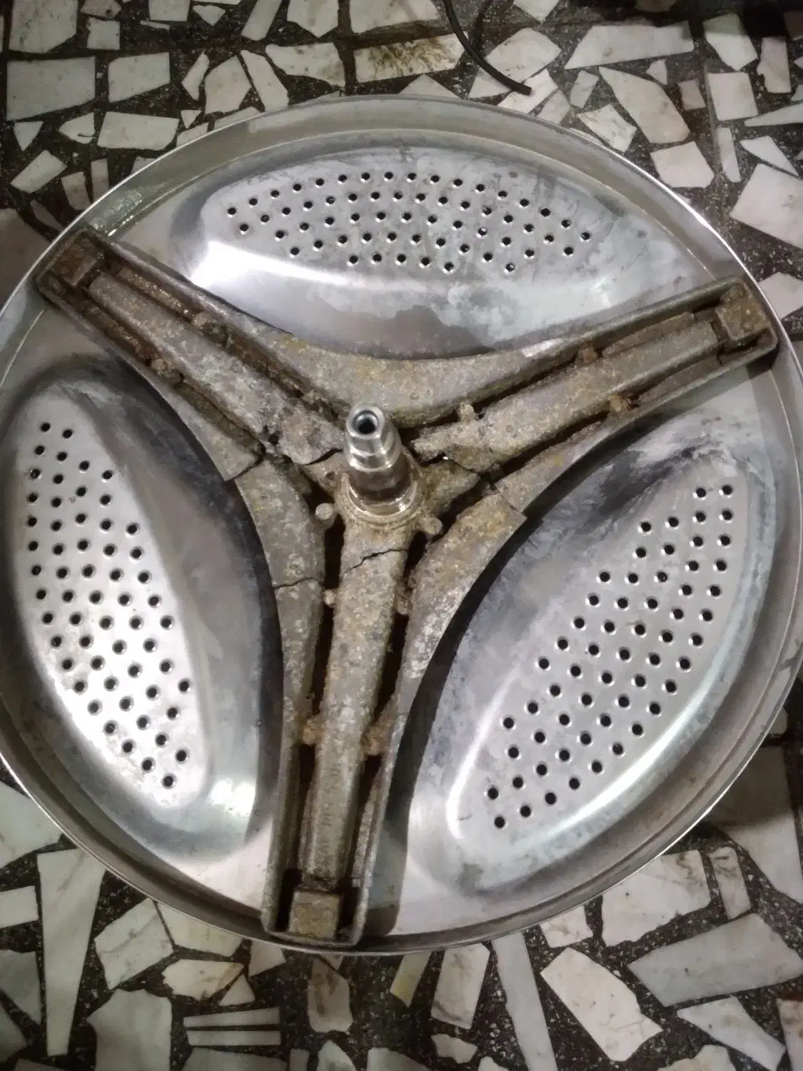 خدمات فنی مهماندوست با نازل ترین قیمت|خدمات پیشه و مهارت|صومعهسرا, |دیوار