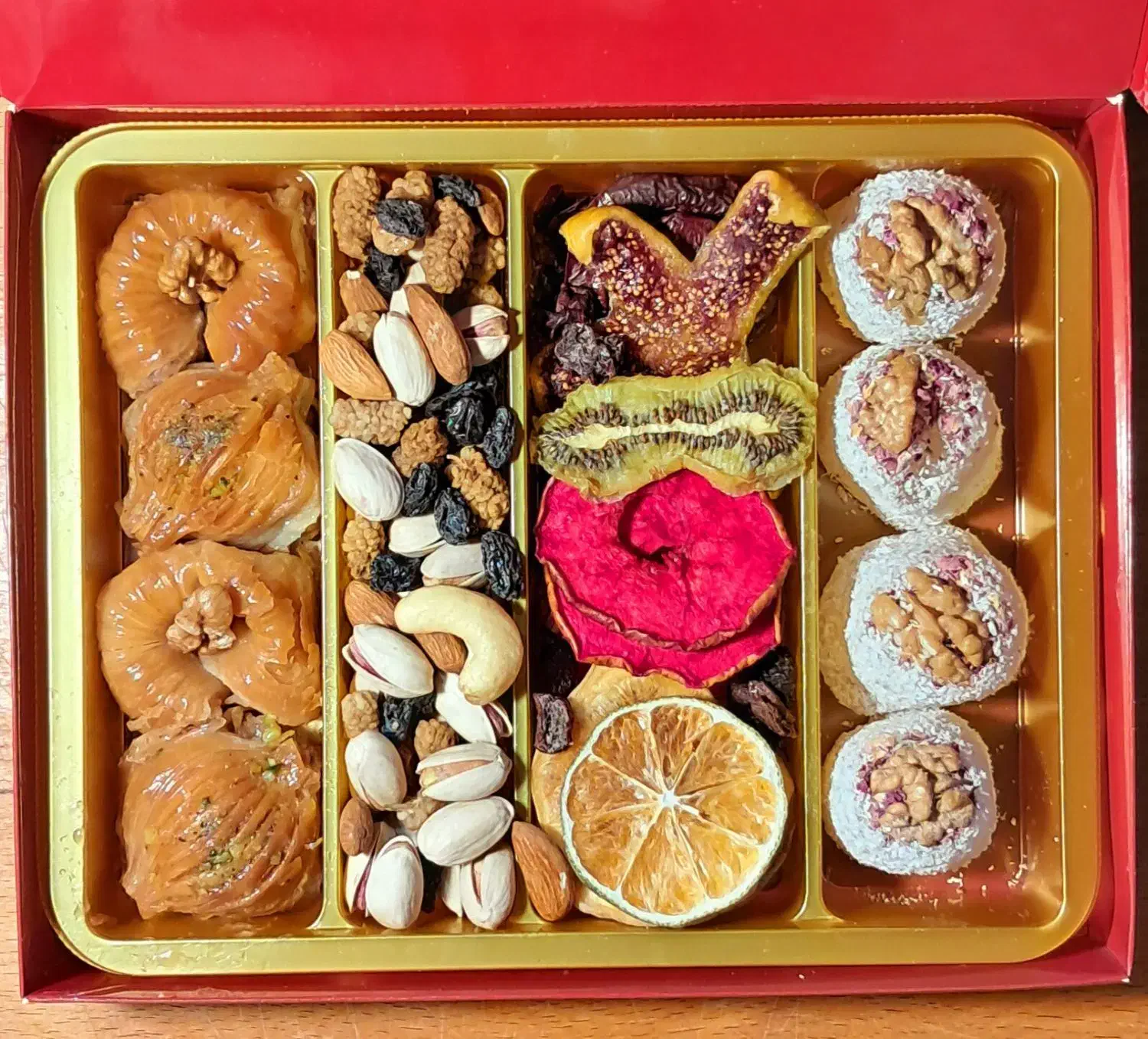 پک ویژه تنقلات شب یلدا|خوردنی و آشامیدنی|تهران, حصار بوعلی|دیوار