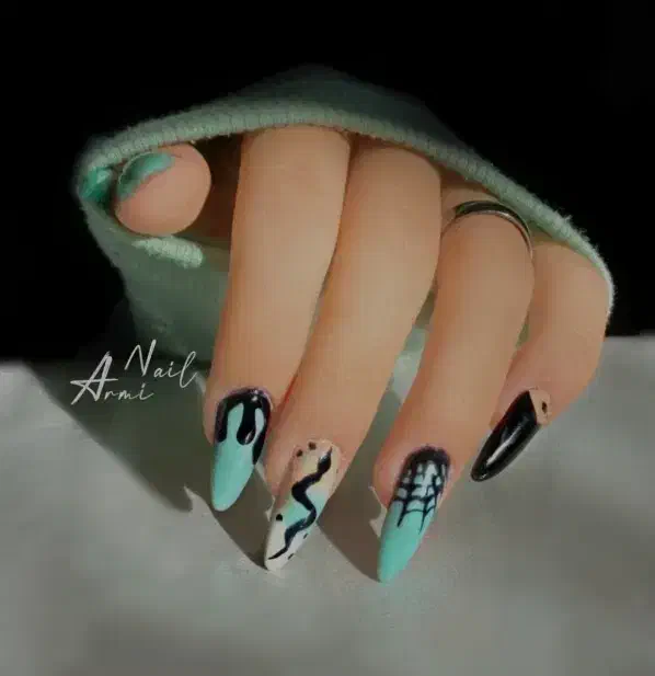 خدمات تخصصی ناخن|خدمات آرایشگری و زیبایی|اصفهان, قائمیه|دیوار