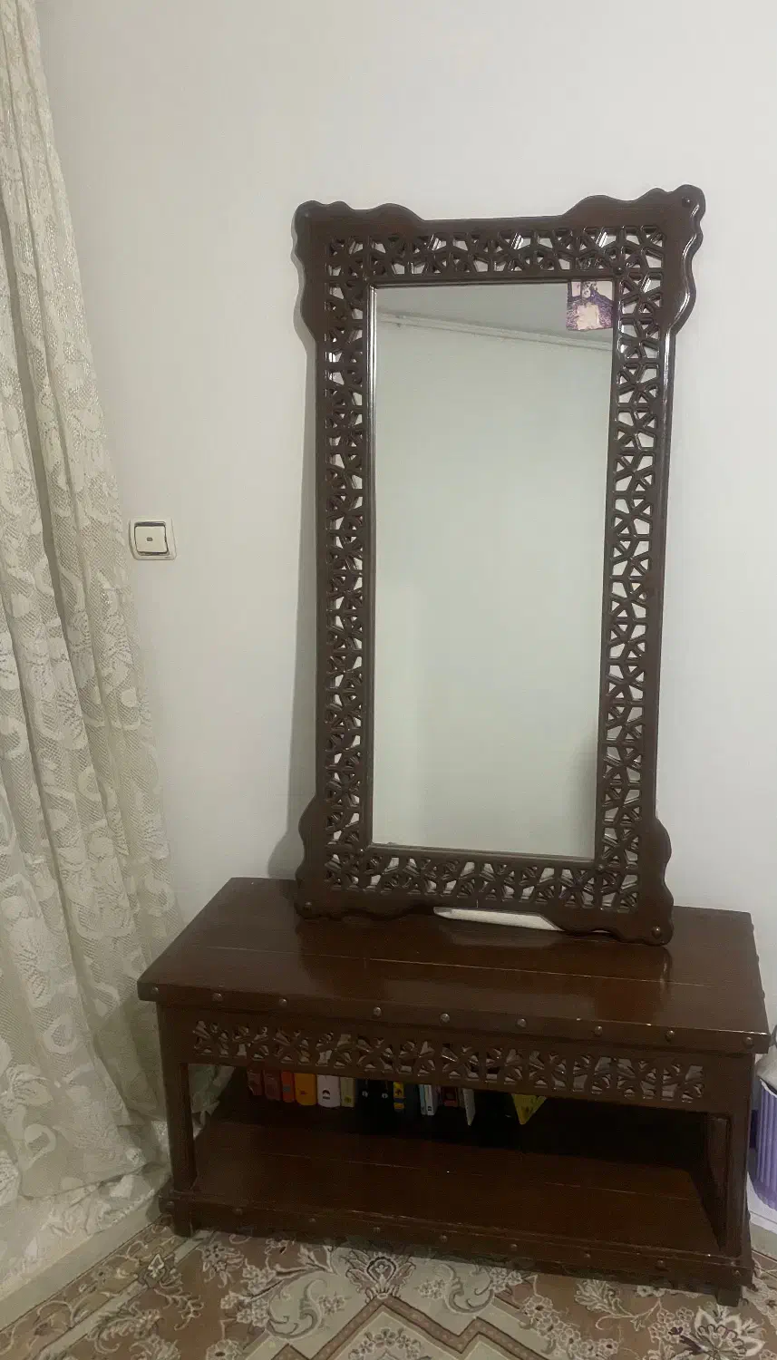 آیینه قدی به همراه میز کتابخانه|آینه|اراک, |دیوار