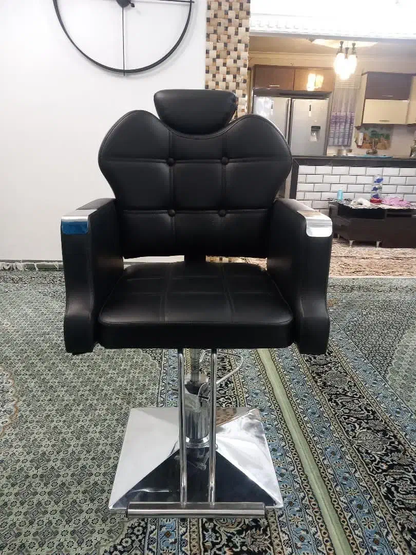 صندلی آرایشگاهی کلاسیک مردانه مدل گلایل|آرایشگاه و سالن‌های زیبایی|اسالم, |دیوار