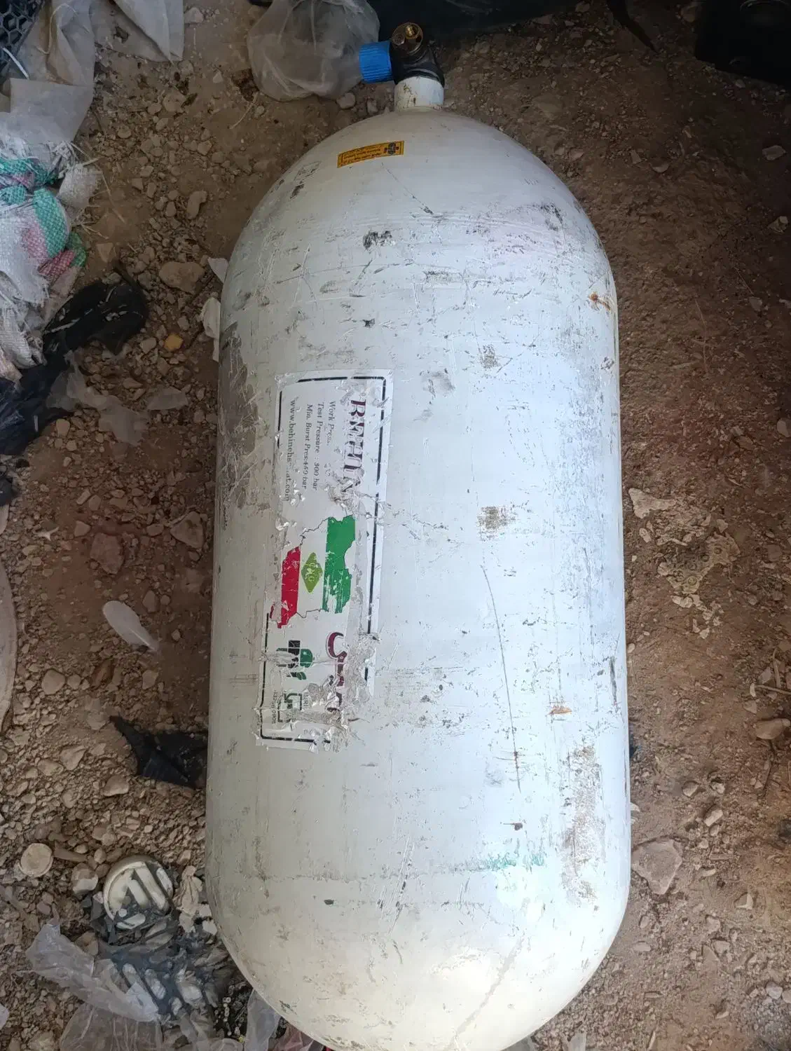 مخزن گاز SNG|ابزارآلات|داراب, |دیوار