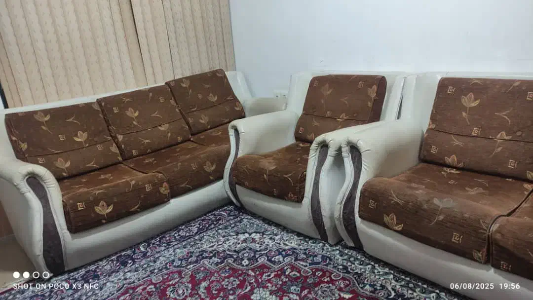 مبل هفت نفره|مبلمان خانگی و میز عسلی|شیراز, مسلم|دیوار