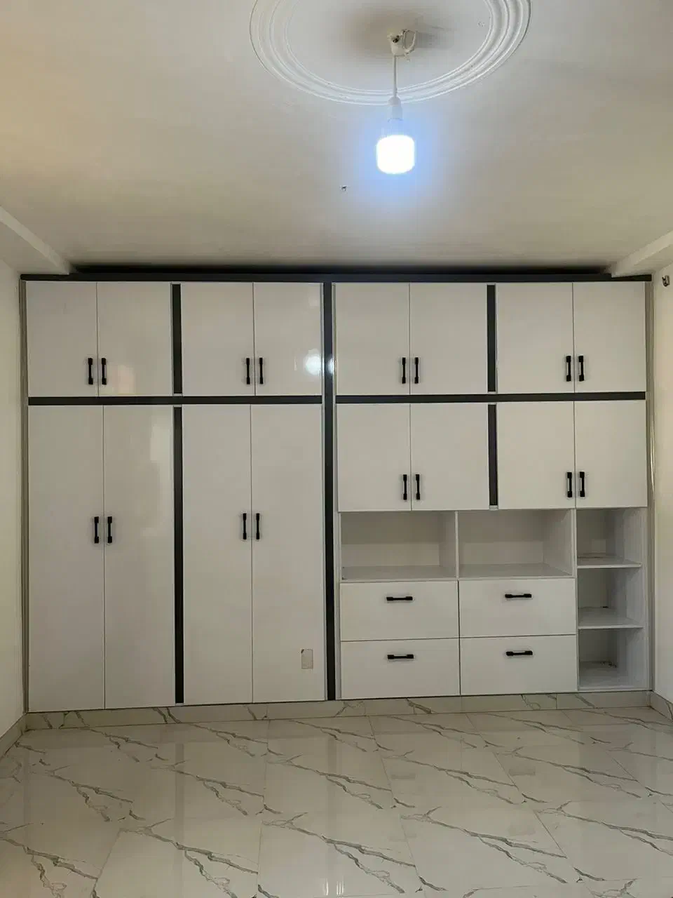 ساخت و نصب و تعمیر کابینت و کمد دیواری|خدمات پیشه و مهارت|شاهین‌شهر, شهرک صنعتی|دیوار