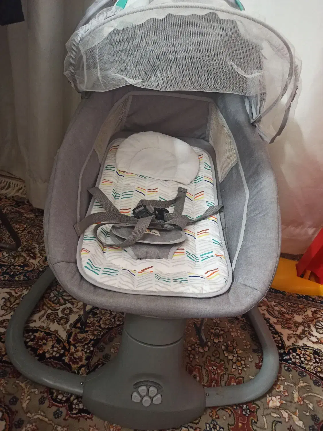 گهواره برقی|اسباب و اثاث بچه|مشهد, توس (بلوار توس)|دیوار