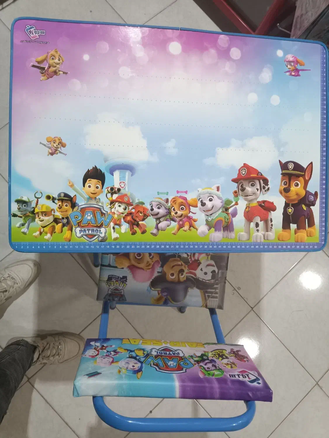 میز و صندلی تحریر|میز تحریر و کامپیوتر|بافت, |دیوار