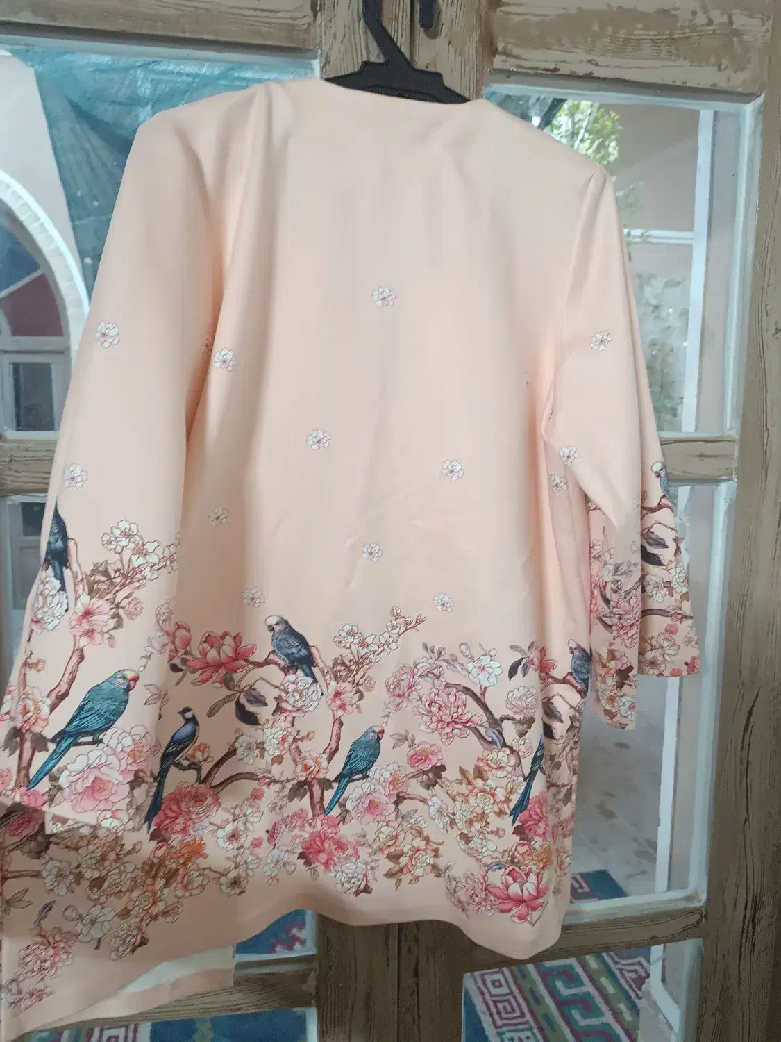 مانتوکتی|لباس|یزد, |دیوار