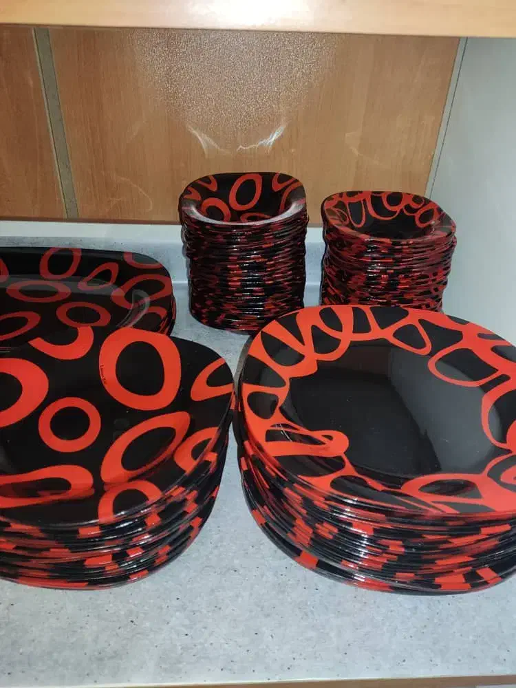 چینی لومانراک|ظروف سرو و پذیرایی|اصفهان, امامزاده اسماعیل|دیوار