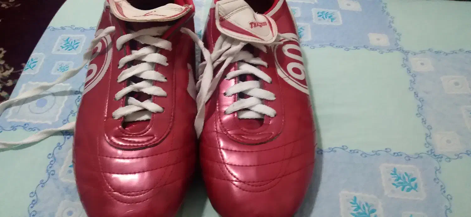 کفش استوک|کیف، کفش، کمربند|دماوند, گیلاوند|دیوار