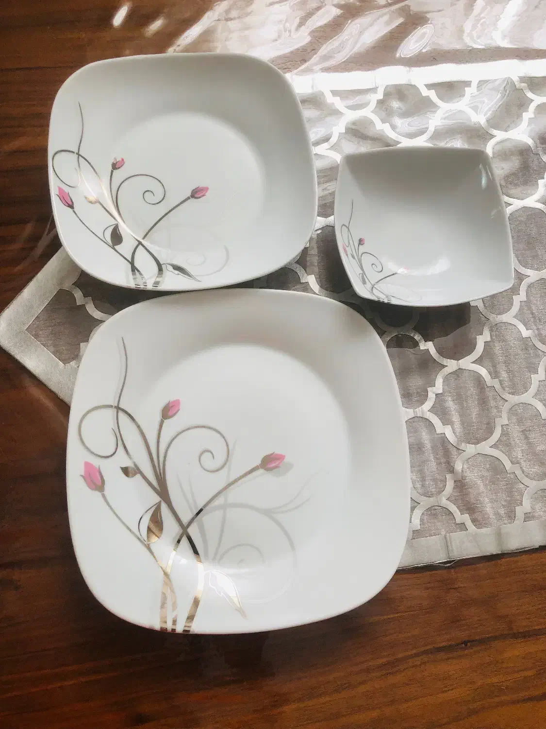 ظرف غذاخوری ۱۸نفره|ظروف سرو و پذیرایی|ساوه, |دیوار