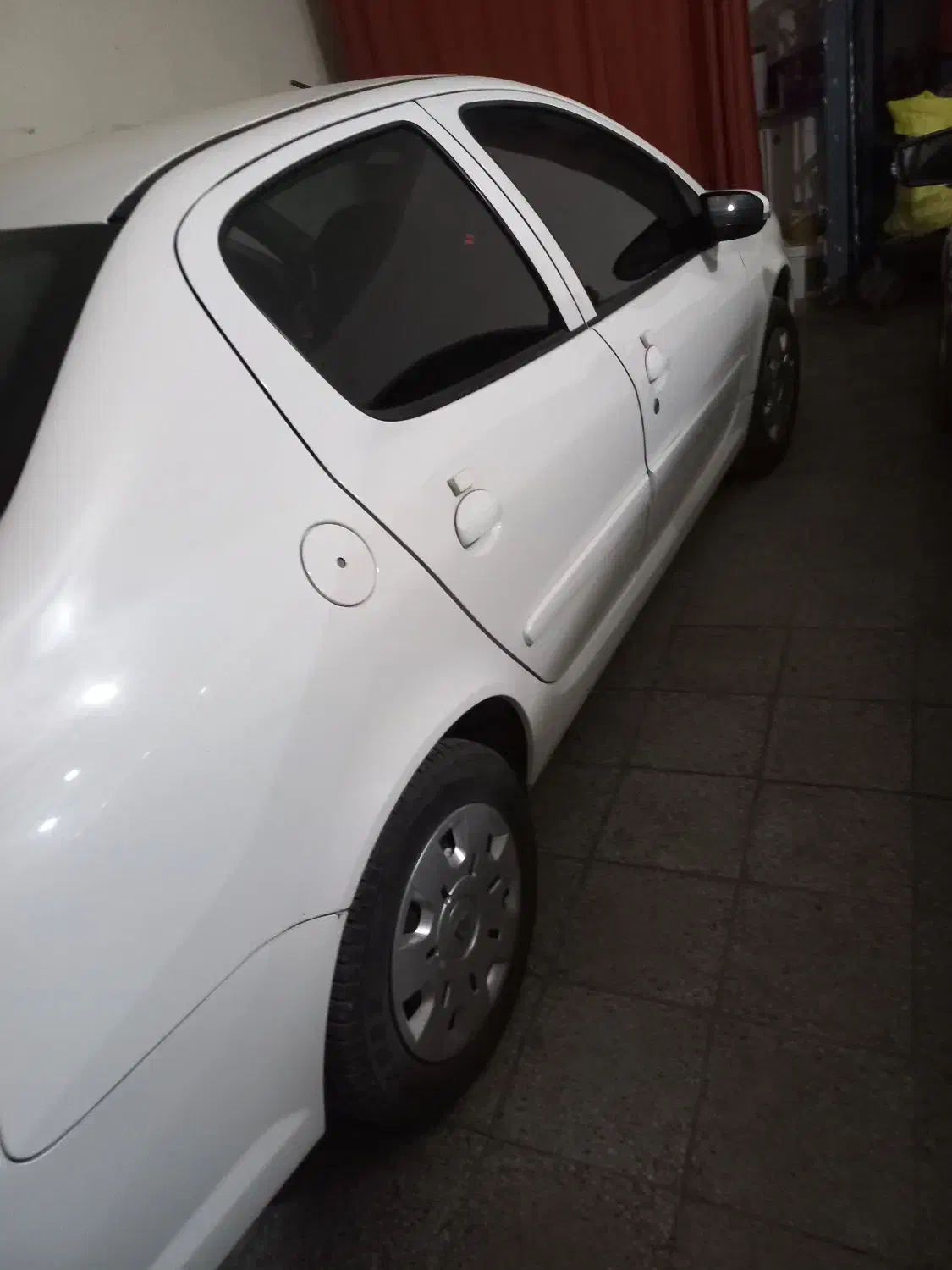 رانا پلاس ۴۰۲ فروش فوری|خودرو سواری و وانت|بروجرد, |دیوار