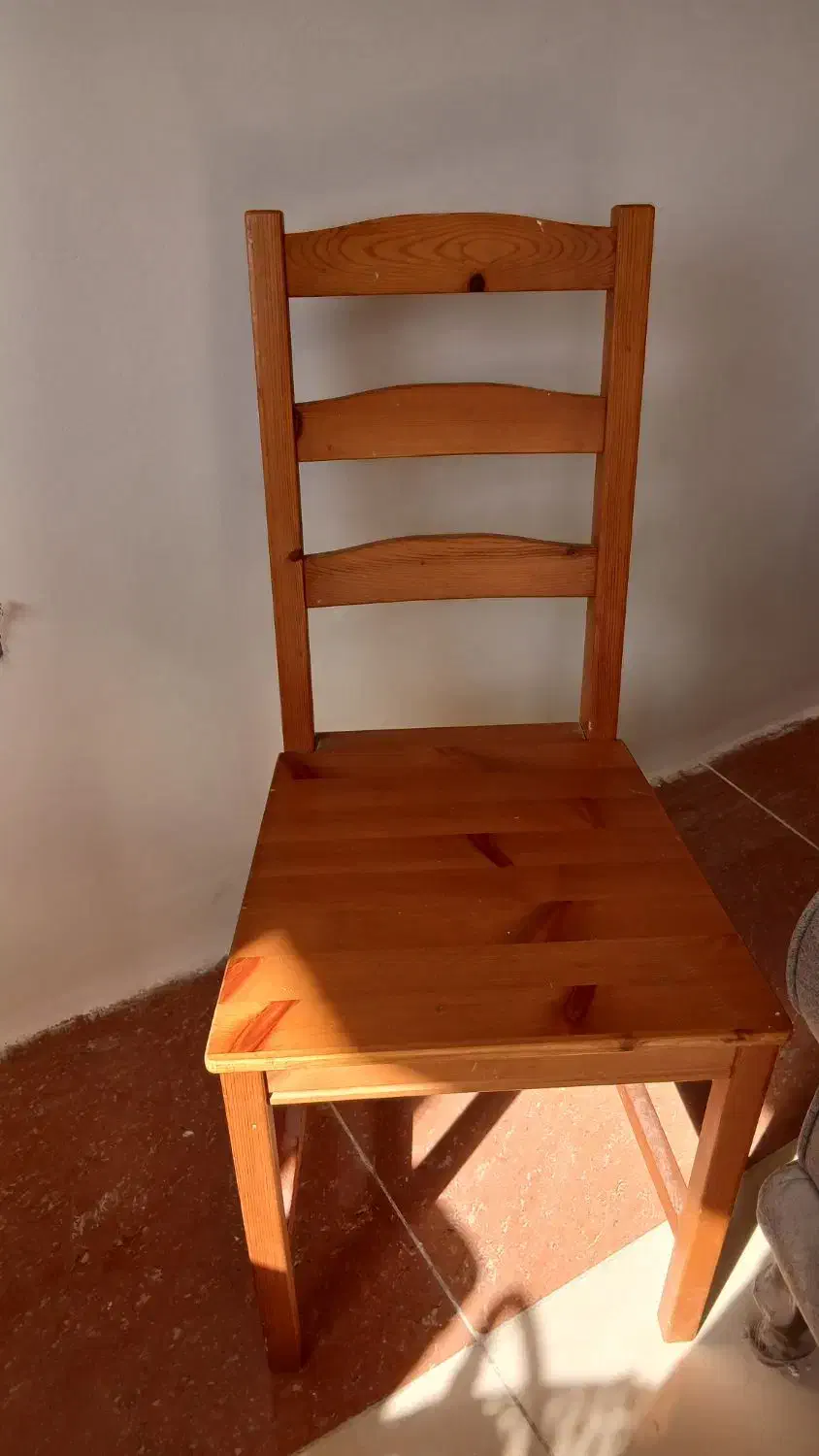 میز غذاخوری چهار نفره|میز و صندلی غذاخوری|کیش, |دیوار