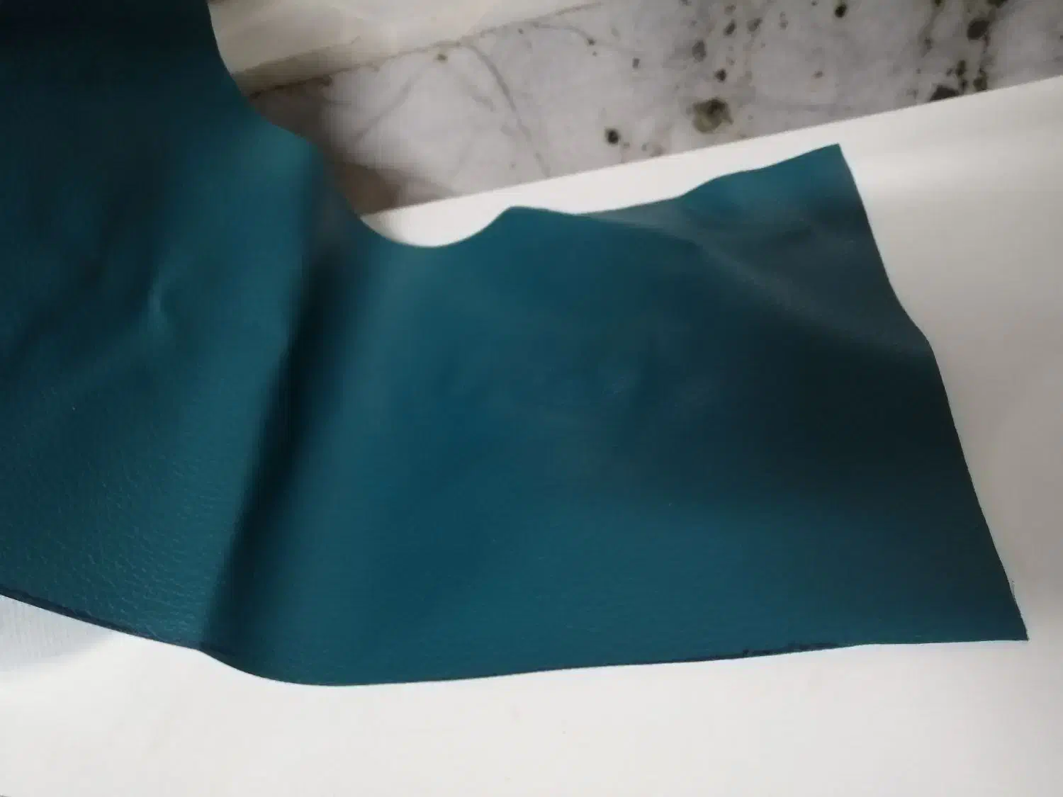 چرم مصنوعی|کیف، کفش، کمربند|اصفهان, کوی امیریه|دیوار