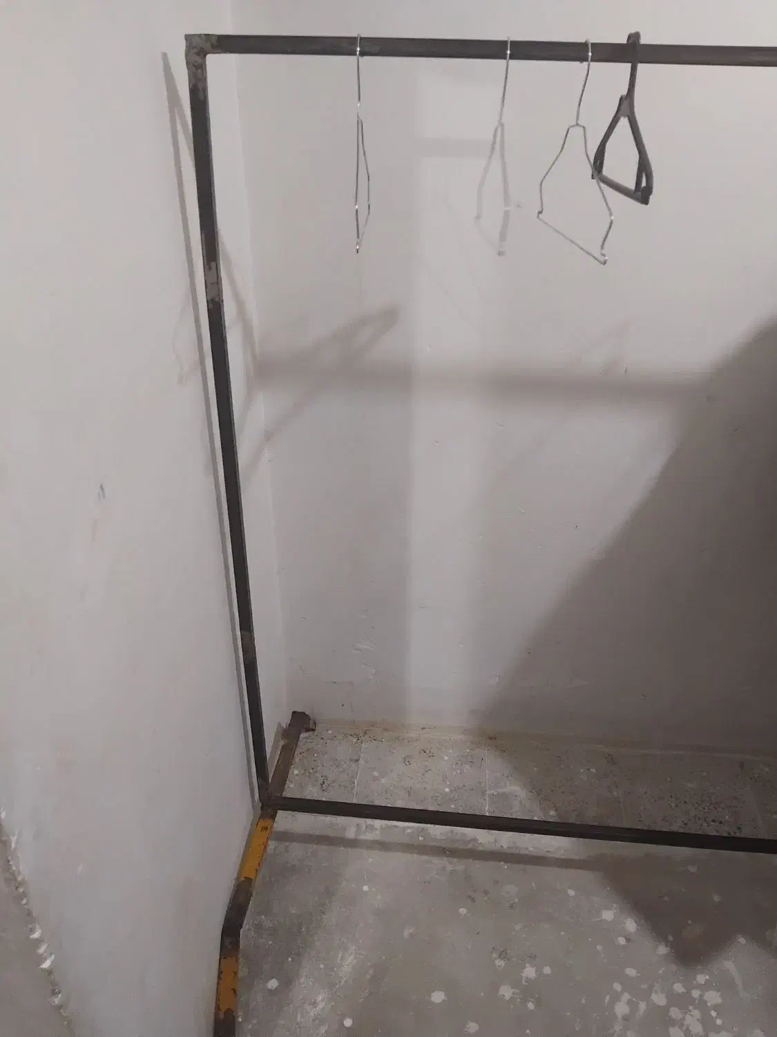 رگال لباس۱/۴۰*۱/۵۰|بندرخت و رختآویز|نجفآباد, یزدانشهر|دیوار