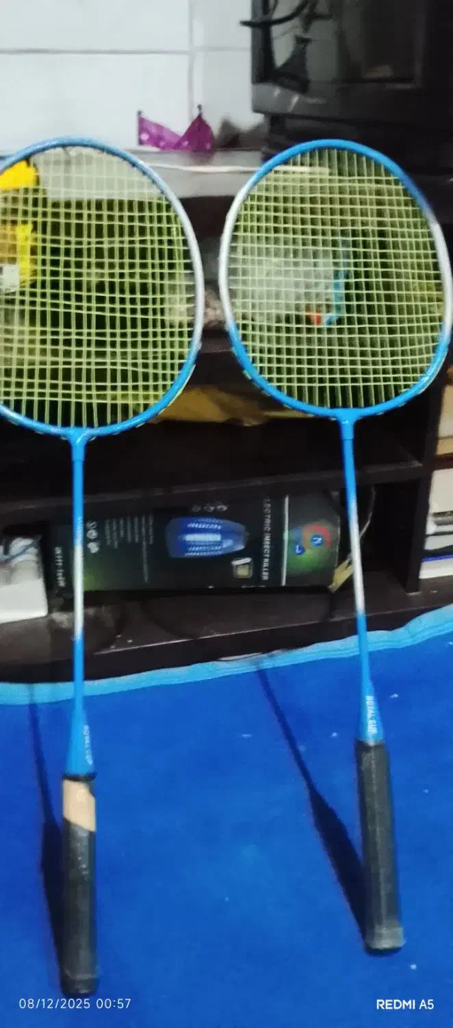 راکت تنیس فروش فوری پانصدهزار|تجهیزات ورزشی|اسلامشهر, شهرک امام حسین (میان آباد)|دیوار