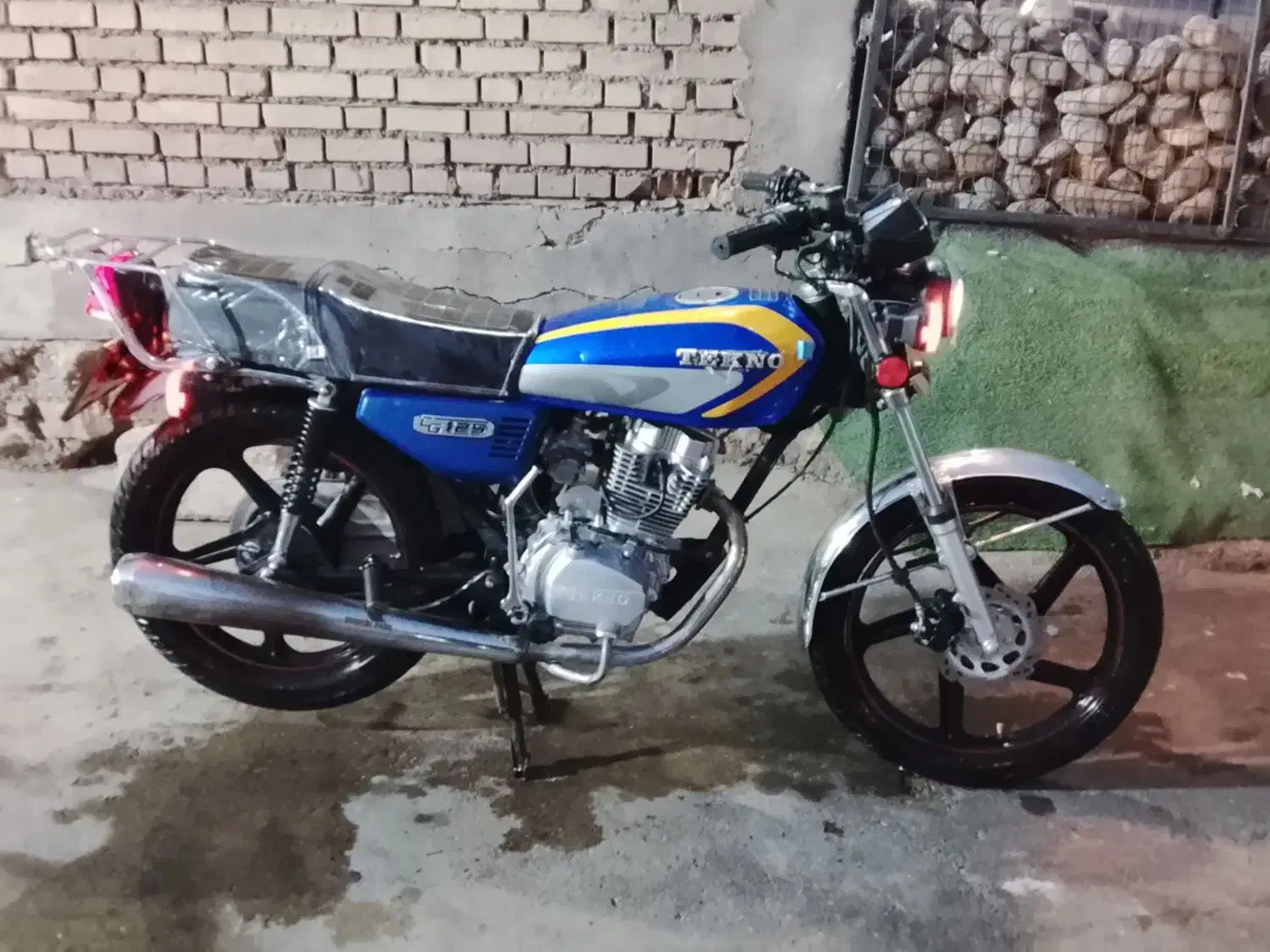 موتور 1403|موتورسیکلت|امیدیه, |دیوار