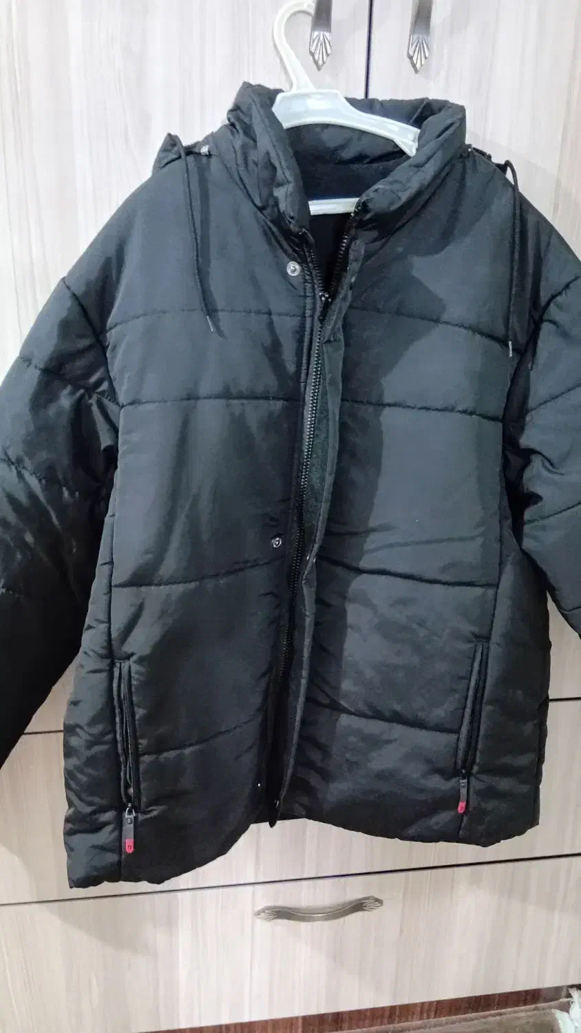 کاپشن|لباس|نسیمشهر, |دیوار