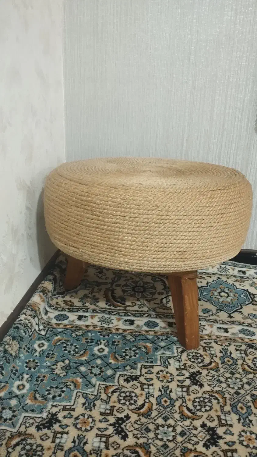 پاف|صندلی و نیمکت|خرم‌آباد, |دیوار