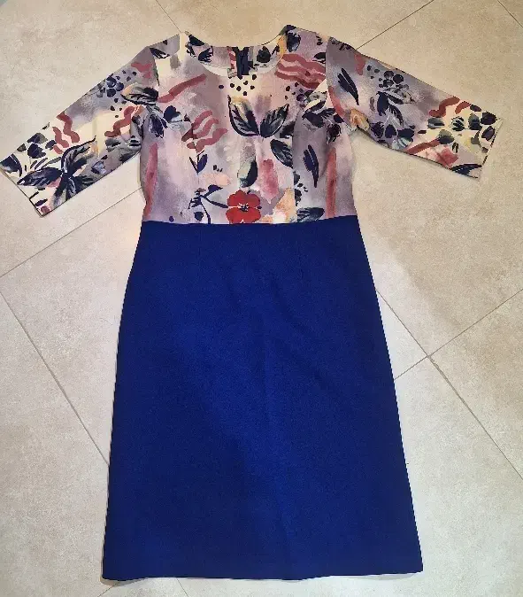 پیراهن|لباس|بهبهان, |دیوار