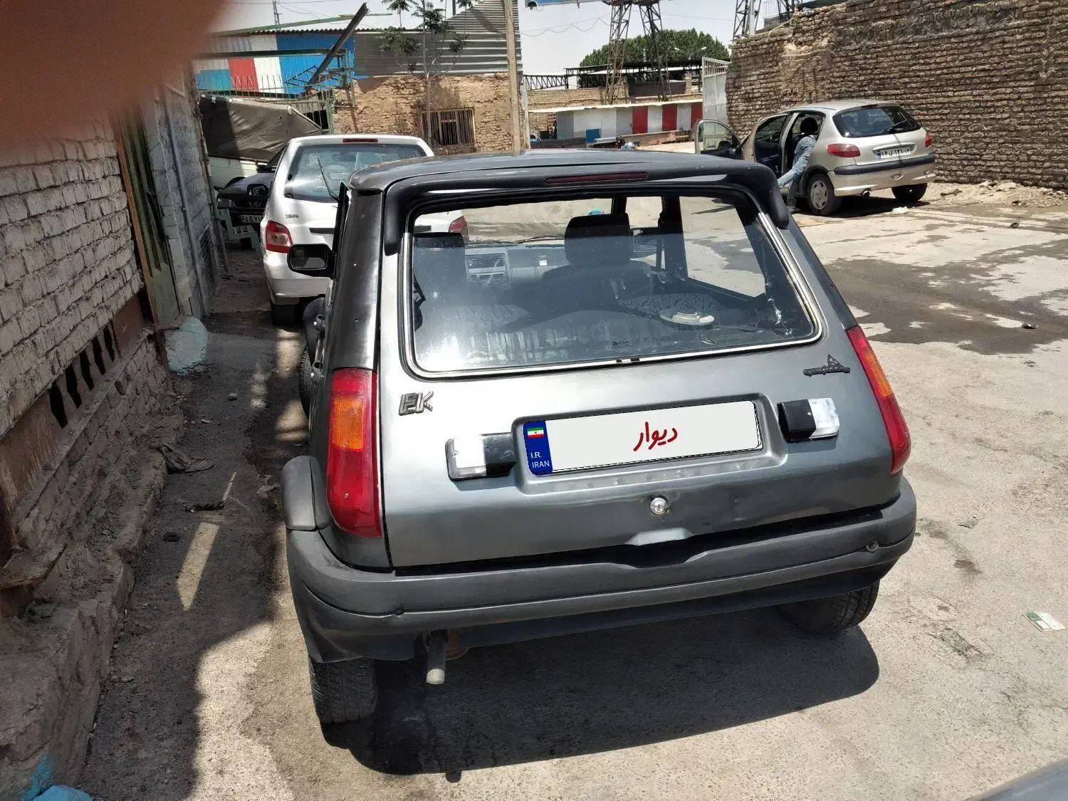 رنو پی کی، مدل ۱۳۸۴(عروسک)|خودرو سواری و وانت|فلاورجان, |دیوار