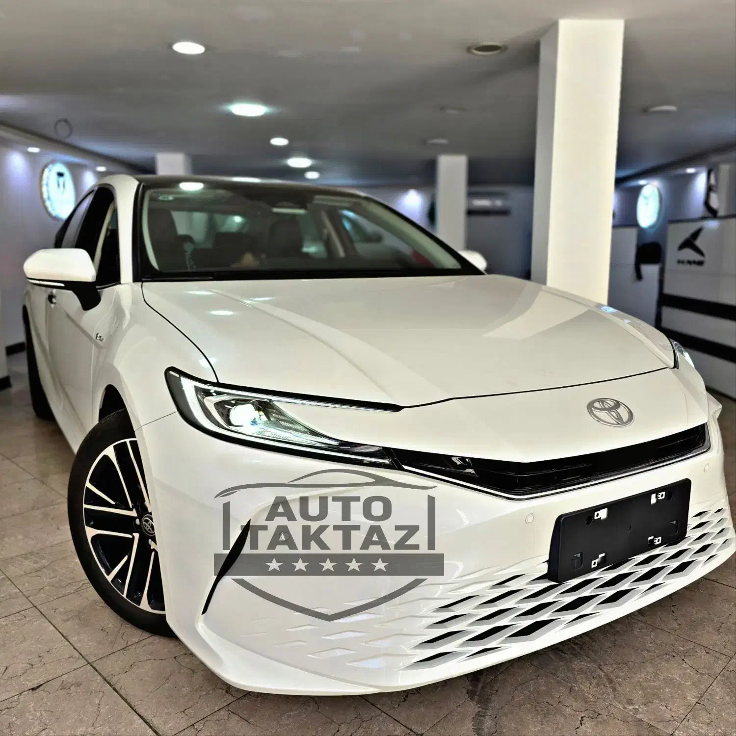 تویوتا کمری وارداتی چین فول 2500Cc ،، مدل 2025صفر|خودرو سواری و وانت|تهران, درختی|دیوار