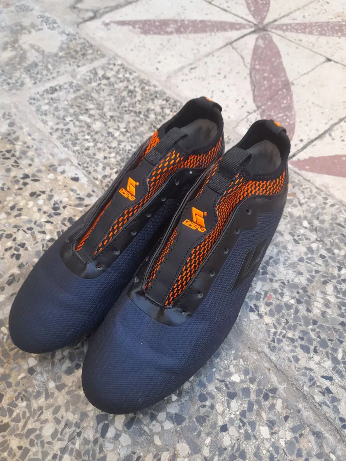 کفش استوک|کیف، کفش، کمربند|شوش, |دیوار