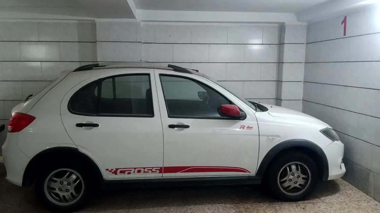 کوئیک R سفید و قرمز 1400|خودرو سواری و وانت|تهران, شهرک دریا|دیوار