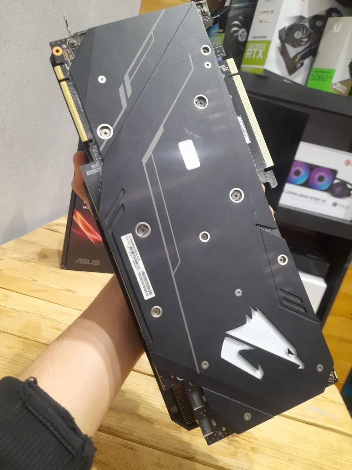گرافیک RTX2080super 8G aorus master|قطعات و لوازم جانبی رایانه|تهران, صادقیه|دیوار