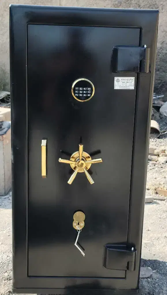 گاوصندوق اسلحه|ابزارآلات|تهران, دستغیب|دیوار