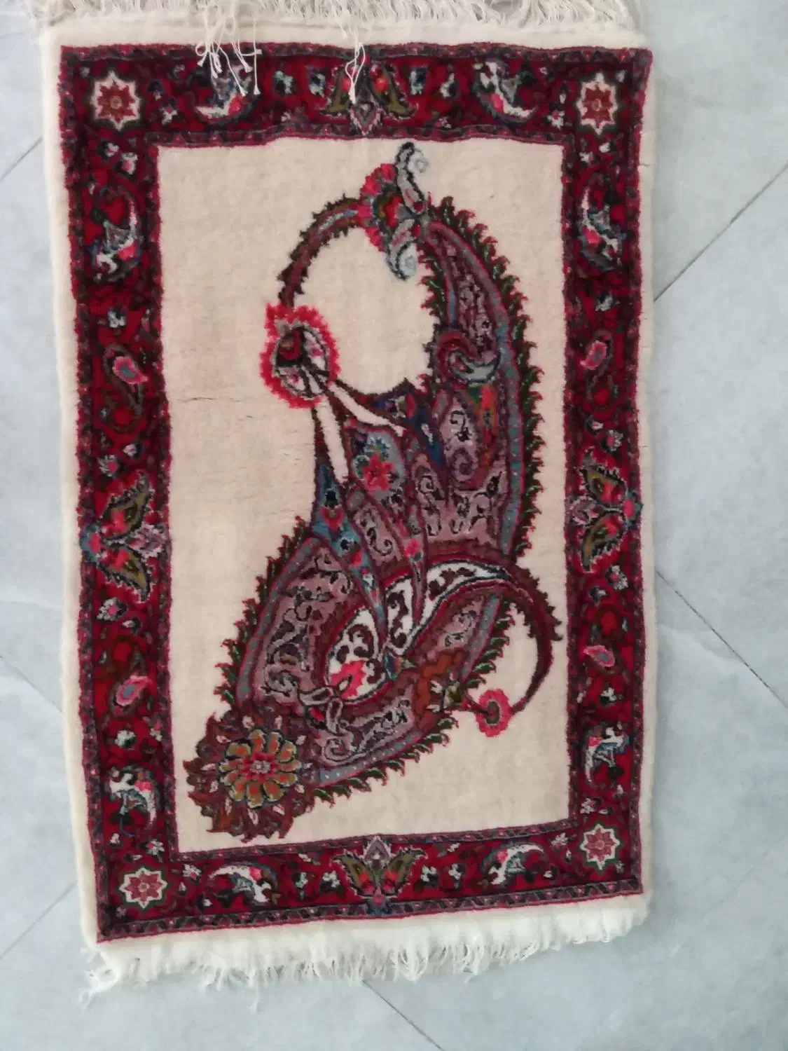 فرش دست بافت..پیچ جوزان ملایر|فرش|نجف‌آباد, طالقانی|دیوار