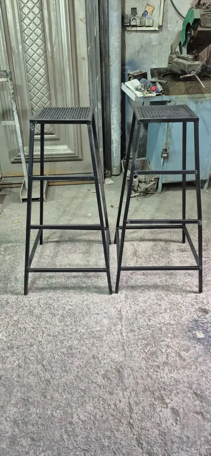 تولید انواع چهار پایه در ابعاد مختلف|عمدهفروشی|خرمآباد, |دیوار