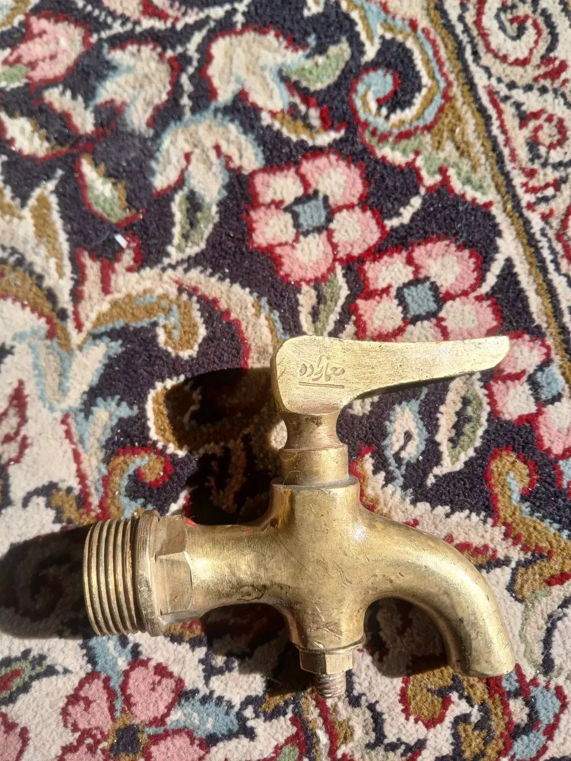 شیر اب قدیمی|کلکسیون اشیاء عتیقه|کرمان, |دیوار