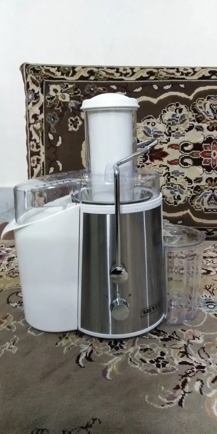 آبمیوه گیری و  چای ساز و قهوه جوش و پا سماوری|آبمیوه‌گیر و آب‌مرکبات‌گیر|قوچان, |دیوار