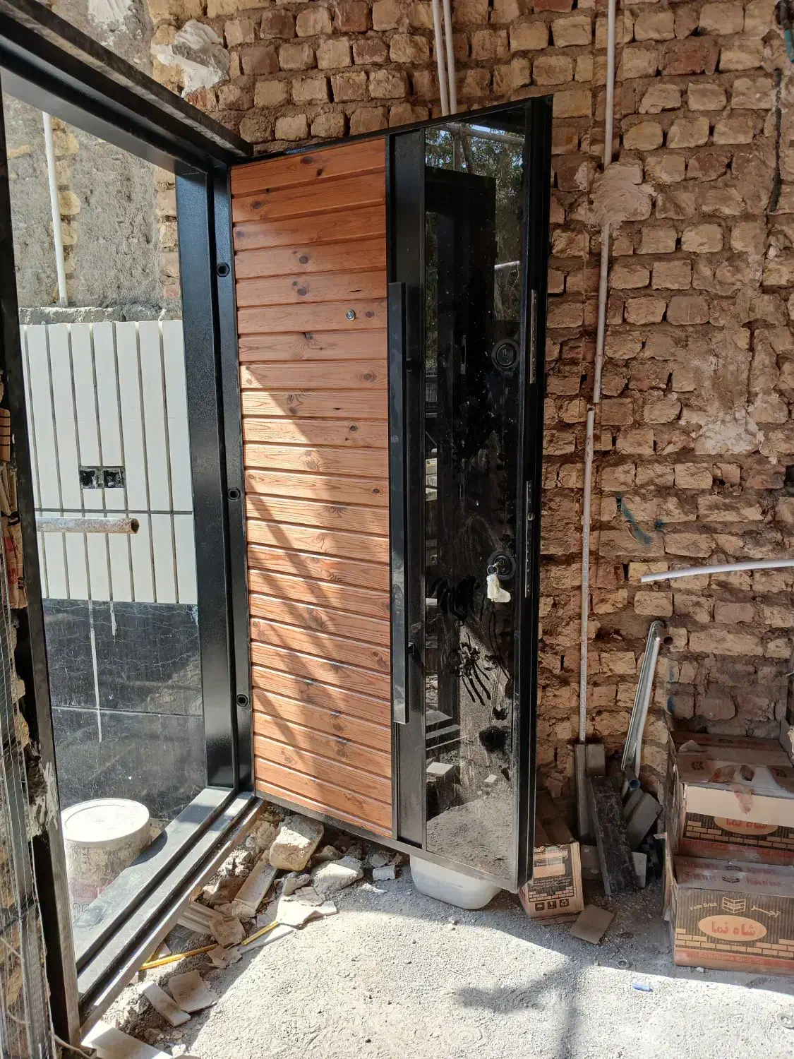 نصاب درب ضدسرقت و ضدحریق و درب چوبی|خدمات پیشه و مهارت|قم, بلوار امین و ساحلی|دیوار