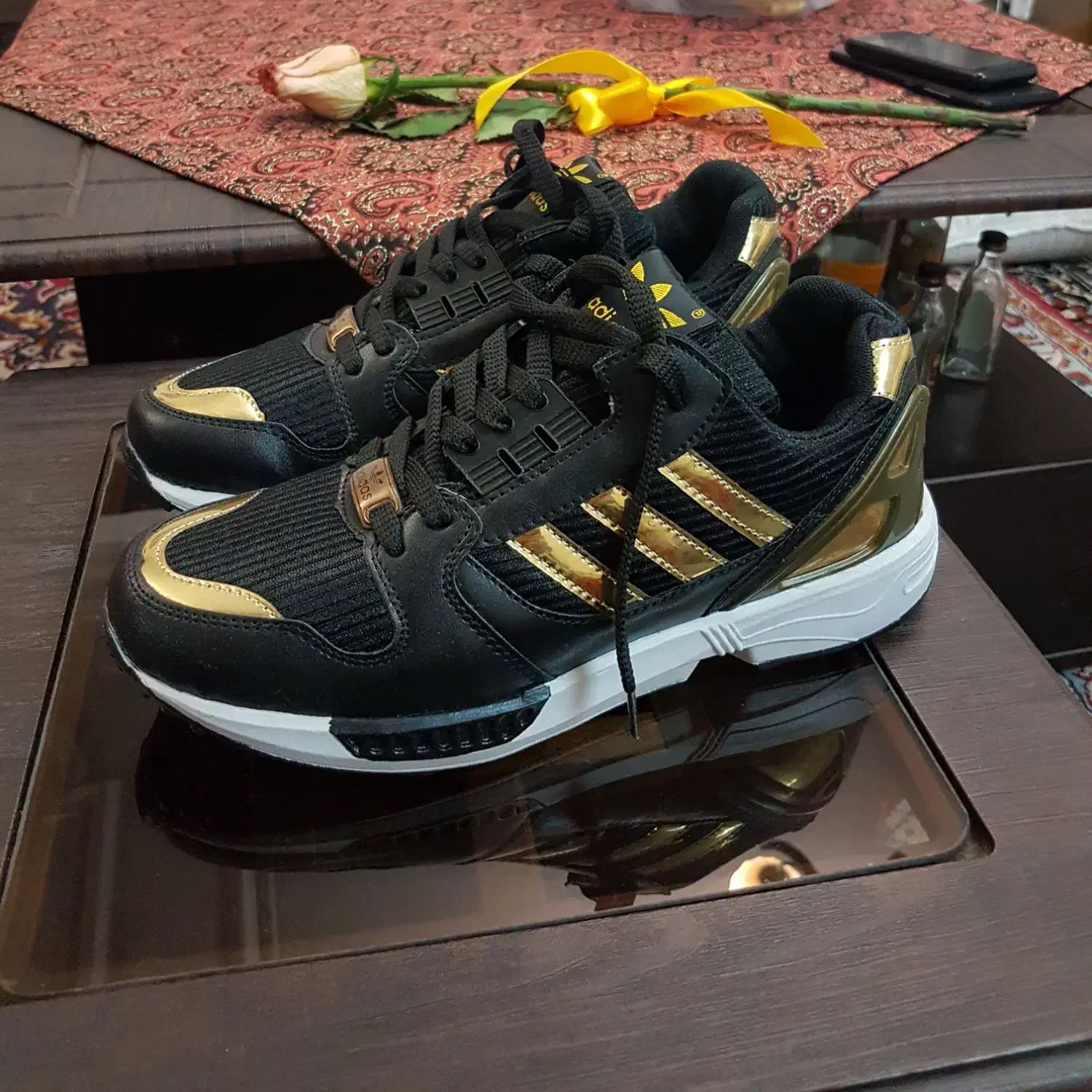 دو عدد کتانی سایز ۴۰|کیف، کفش، کمربند|لنگرود, |دیوار