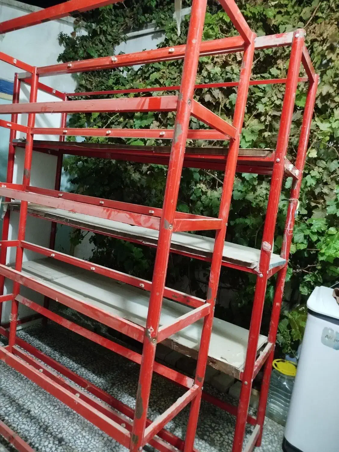 قفسه ی ویترین|صنایع دستی و سایر لوازم تزئینی|خرم‌آباد, |دیوار