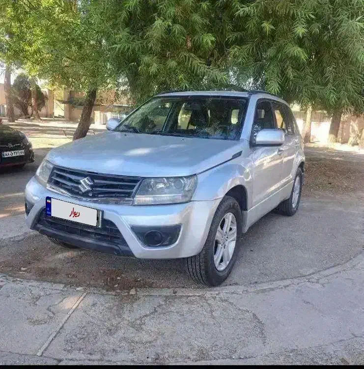 سوزوکی ویتارا ۲۰۰۶ کلاس ۸ اتوماتیک|خودرو سواری و وانت|اصفهان, شهرک شهید منتظری|دیوار