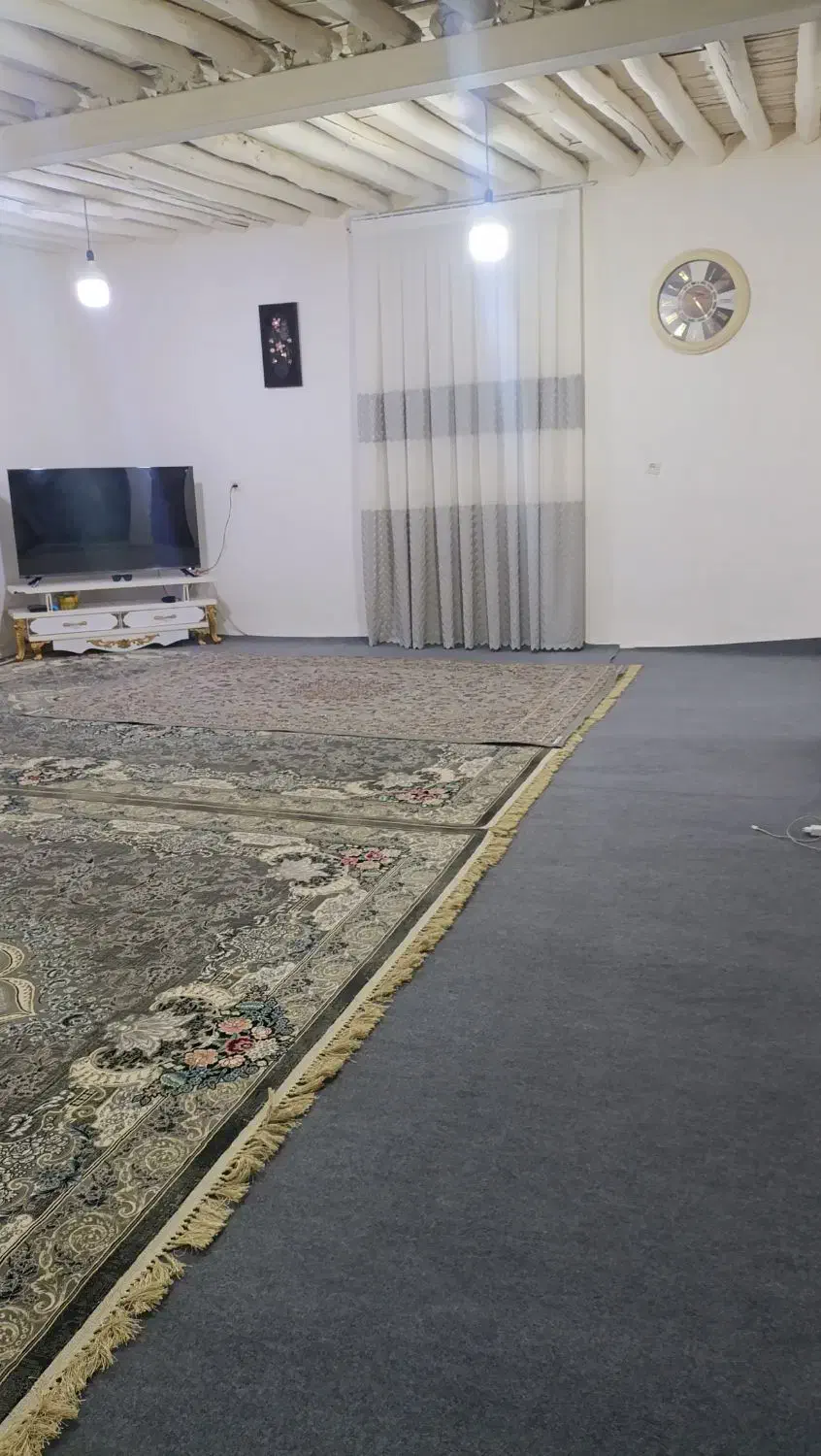 واحد مسکونی حدود 220متر واقع در قصر شیرین|فروش زمین و ملک کلنگی|قصرشیرین, |دیوار