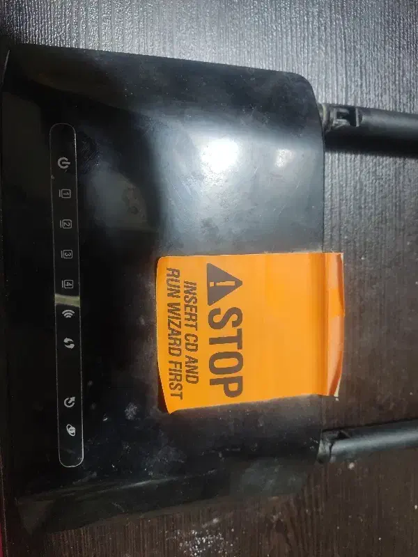 مودم D-link تمیز و نو همراه همه وسایل|مودم و تجهیزات شبکه|بوشهر, |دیوار