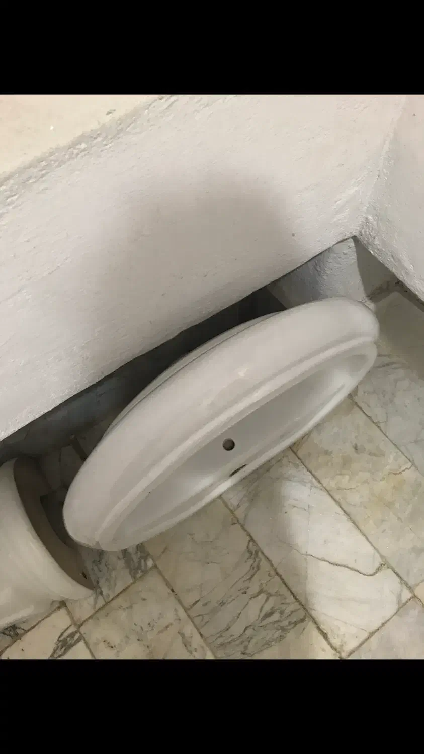 روشویی سرویس بهداشتی|مصالح و تجهیزات ساختمان|لاهیجان, فیاض|دیوار