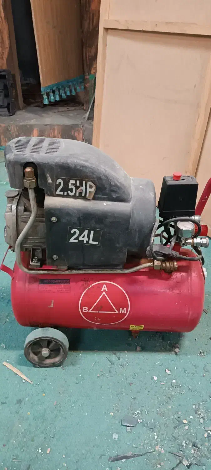 کمپرسور ۵۰ لیتر|مصالح و تجهیزات ساختمان|تهران, هفت چنار|دیوار