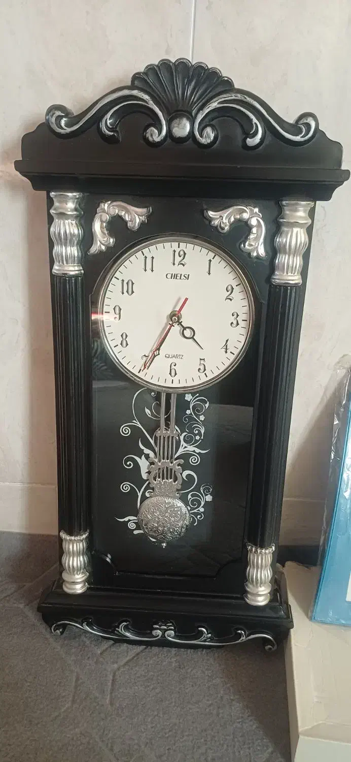 ۲ عدد ساعت|ساعت دیواری و تزئینی|کاشان, لتحر|دیوار