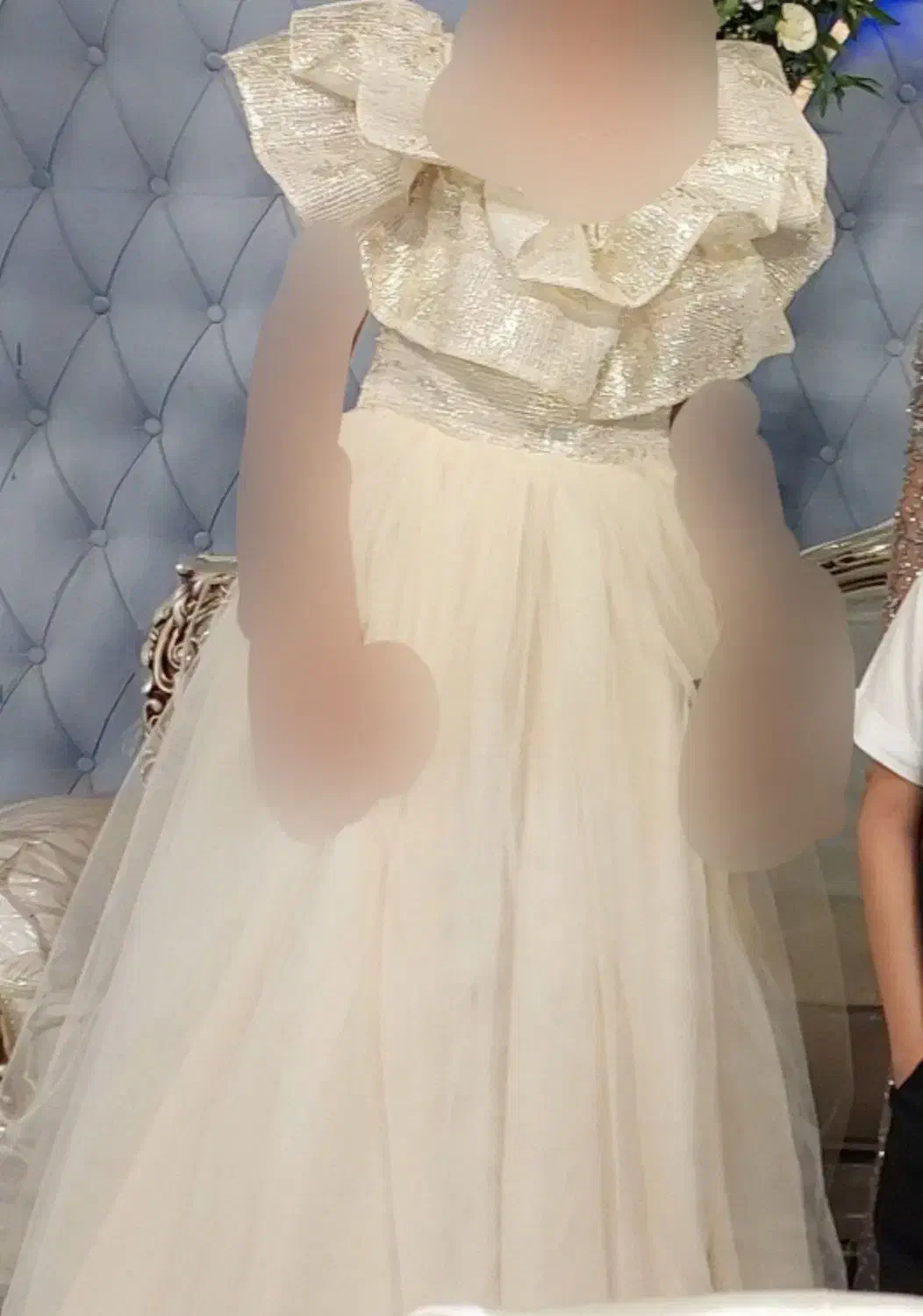 لباس مجلسی|لباس|سبزوار, بیهق شرقی|دیوار