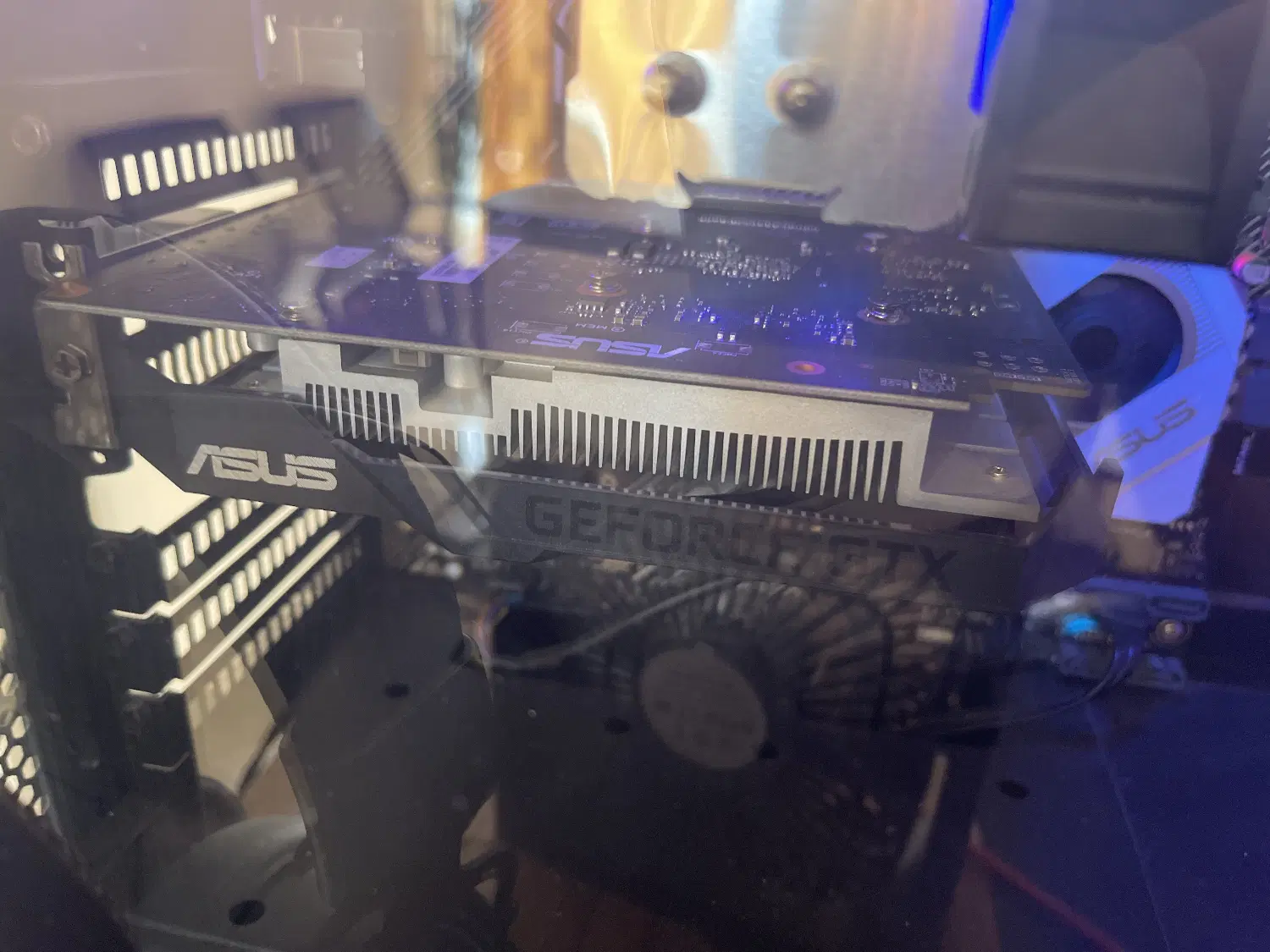 Asus 1650 phoenix 4G DDR6|قطعات و لوازم جانبی رایانه|کرج, شاهین‌ویلا|دیوار