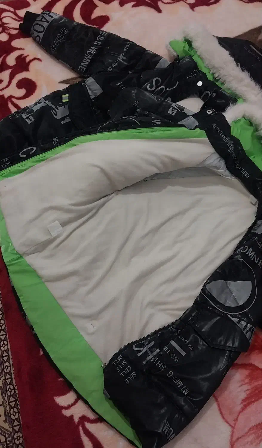 ۲عددکاپشن خارجی مناسب۸و۹سال|لباس|سراب, |دیوار