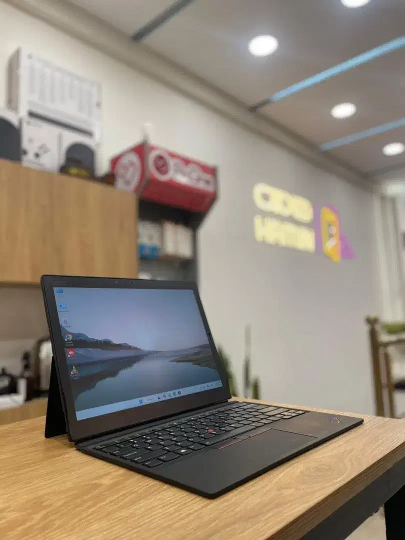 تـبلت ویندوزی لنوو ThinkPad X1 - i7 نسل ۸ - رم ۱۶|رایانه همراه|قزوین, |دیوار