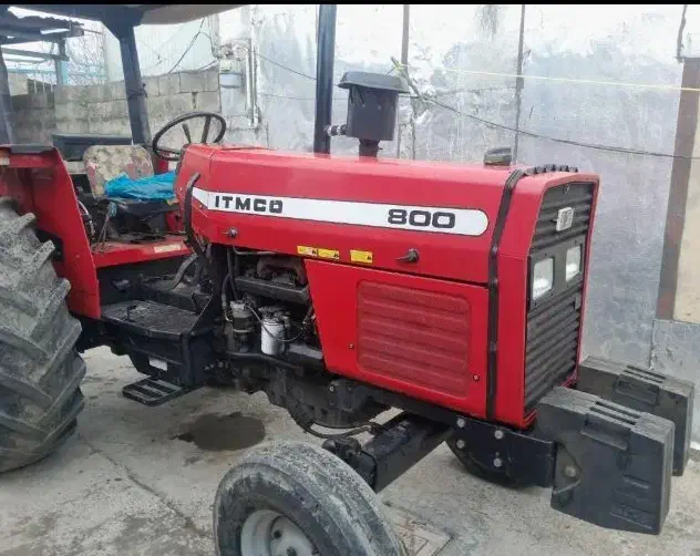 تراکتور ۸۰۰|خودرو سنگین|سنقر, |دیوار